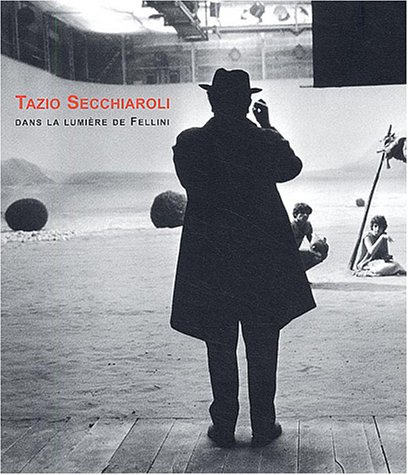 Couverture du livre: Dans la lumière de Fellini