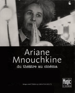 Couverture du livre Ariane Mnouchkine par Collectif dir. Dominique Bax