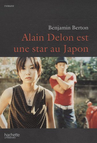 Book cover: Alain Delon est une star au Japon
