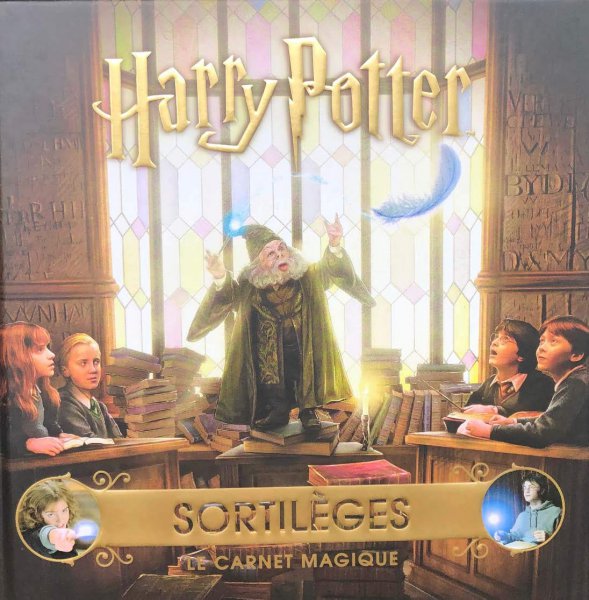 Couverture du livre: Harry Potter - Sortilèges - Le carnet magique