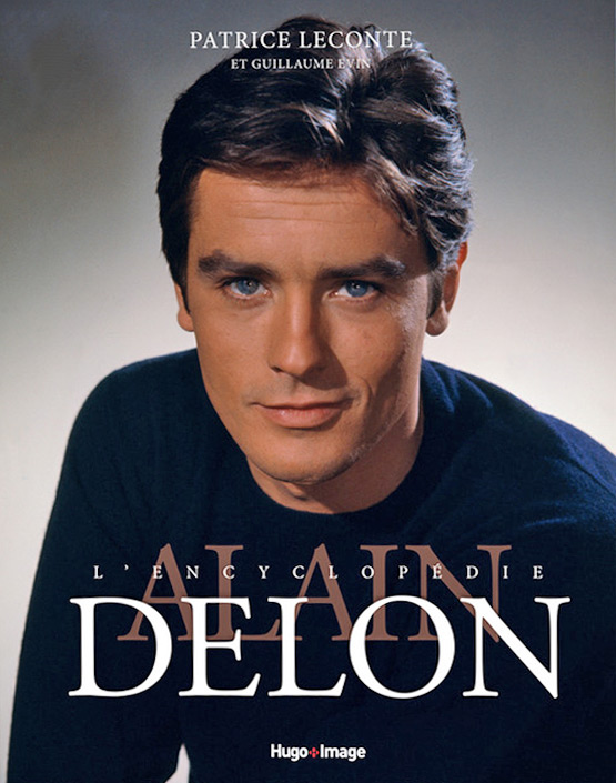 Book cover: L'Encyclopédie Alain Delon