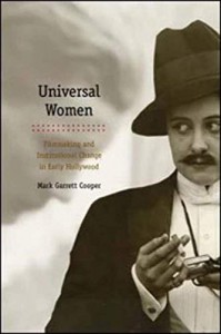 Couverture du livre Universal Women - de Mark Garrett Cooper