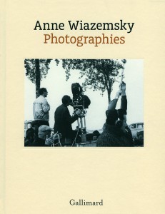 Couverture du livre Photographies par Anne Wiazemsky