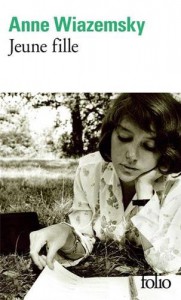 Couverture du livre Jeune fille - de Anne Wiazemsky