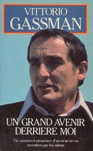 Couverture du livre Un grand avenir derrière moi par Vittorio Gassman