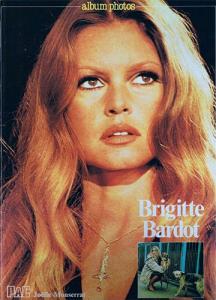 Couverture du livre Brigitte Bardot - de Joëlle Monserrat