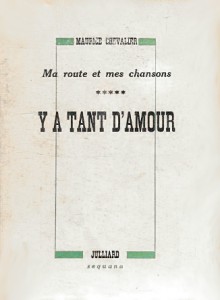 Couverture du livre Y a tant d'amour - de Maurice Chevalier